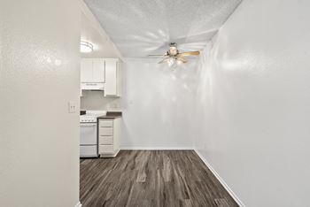 Fully-equipped kitchens with eat-in space